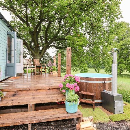The Lazy Mare By The Water Vila Rugeley Exterior foto