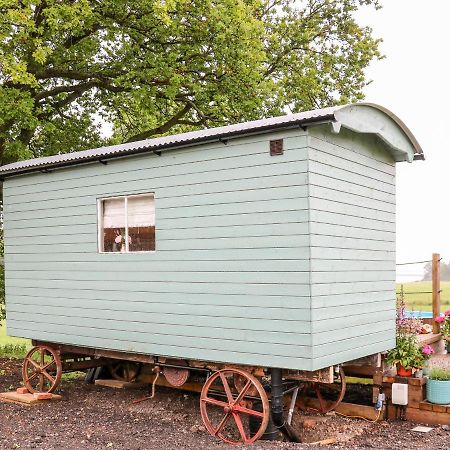 The Lazy Mare By The Water Vila Rugeley Exterior foto