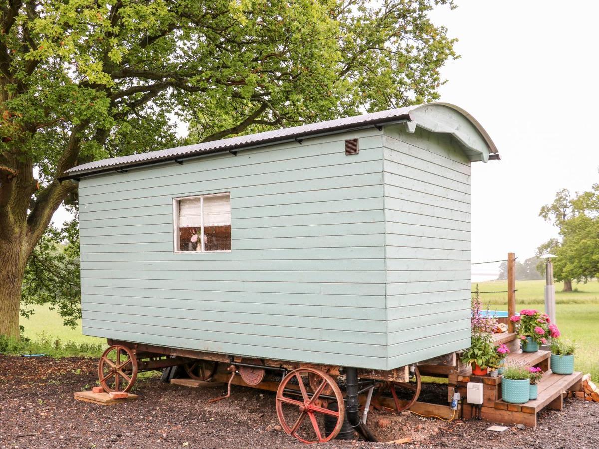 The Lazy Mare By The Water Vila Rugeley Exterior foto